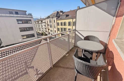 Muhlebach Apartment | Cozy 1BR near lake with balcony (Mill 4.22)