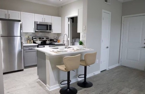Egypt Apartment | Cozy 1BR Retreat – Near Dining & Shopping