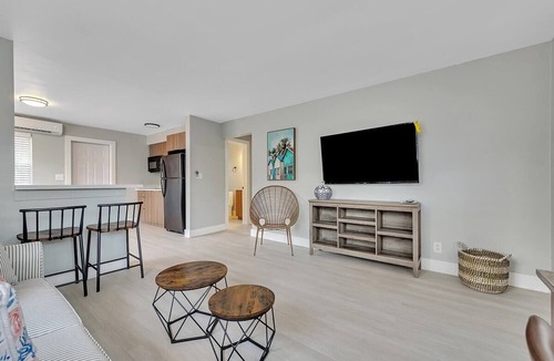 North Beach Apartment | Cozy 1BR Seaside, Steps to Hollywood Beach & More