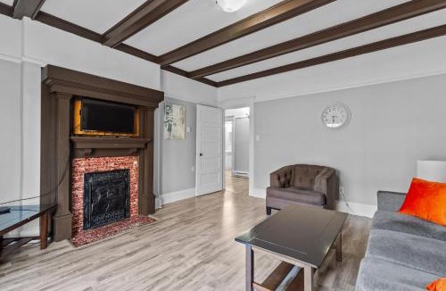 Waterford Valley Apartment | Cozy 1BR TV Wi-Fi Kitchen Nature View
