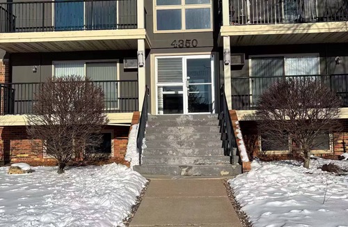 Edina Condo | Cozy 2 bed 2 bath central location