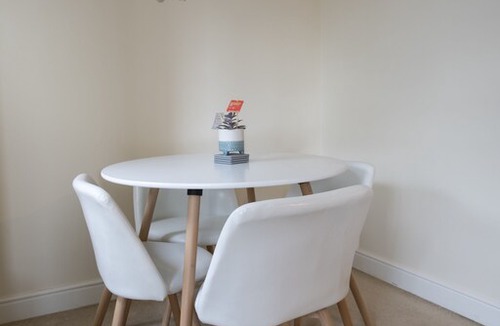 Willesborough Apartment | Cozy 2-Bed Apartment in Central Ashford