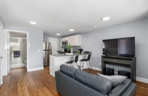 Columbus Apartment | Cozy 2-Bed Near OSU Campus