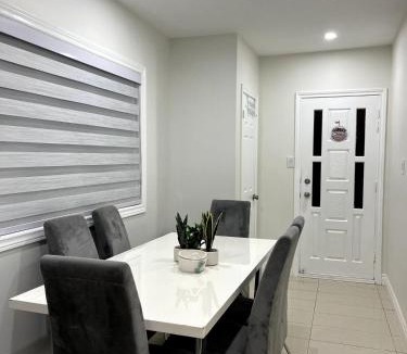Oakwood Village Apartment | Cozy 2-Bed with Kitchen and Patio in Midtown Toronto