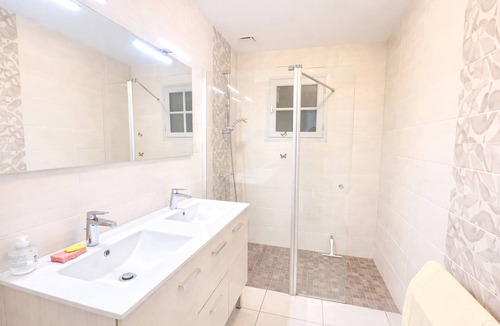 Saint-Jean-de-Monts House | Cozy 2-Bedroom House, Close to Beach & Shops, Sleeps 4