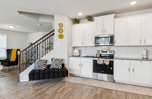 Lincoln Park House | Cozy 2-bedroom house for long term stay