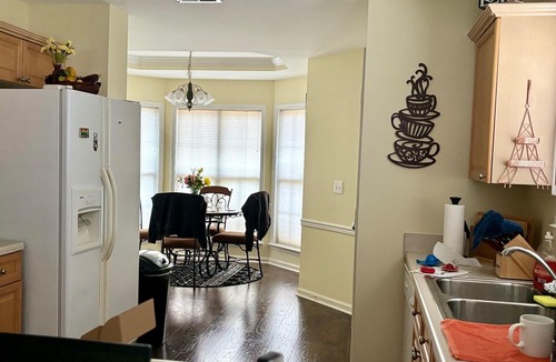 Hoover House | Cozy 2 Bedroom 2 Bathroom townhouse in the heart of Hoover/Pelham area