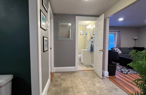 North Tonawanda Apartment | Cozy 2-bedroom apartment with some character in a nice neighborhood
