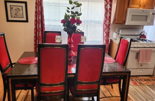 North Philadelphia Apartment | Cozy 2 Bedroom Apartment