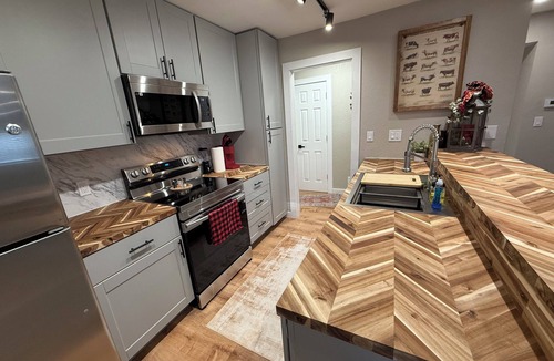 Scott City Apartment | Cozy 2-bedroom apartment in lovely Scott City with AC, WiFi