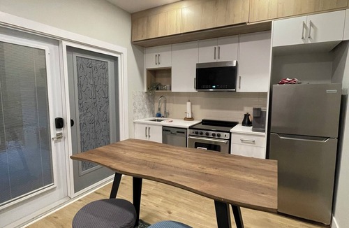 Halifax Apartment | Cozy 2 bedroom apartment