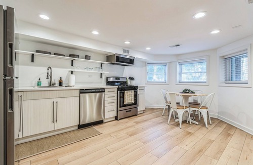 Logan Square Apartment | Cozy 2-Bedroom Apartment with WiFi, AC & More in Hip Logan Square