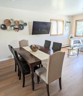 Fair Lawn Apartment | Cozy 2 bedroom apartment