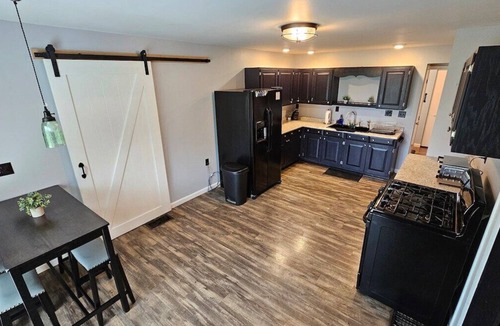 Hornell Apartment | Cozy 2 Bedroom Apartment!