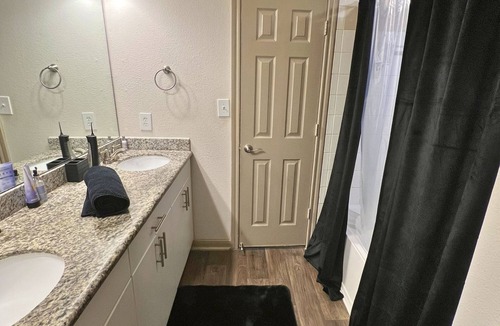 Westchase Apartment | Cozy 2-bedroom Apartment in Superb Houston Near Everything