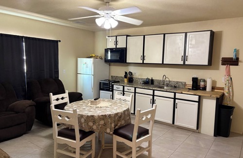 Safford Apartment | Cozy 2 Bedroom Apartment getaway with AC