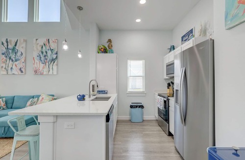 Corpus Christi Condo | Cozy 2-bedroom beach condo in charming Padre Island just steps from the beach