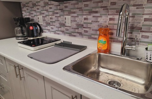 Winnipeg House | Cozy 2 bedroom basement