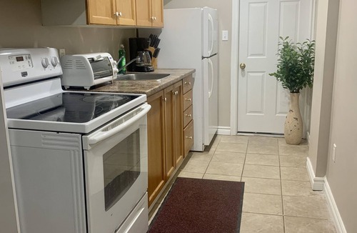 Guelph Apartment | Cozy 2 bedroom basement apartment
