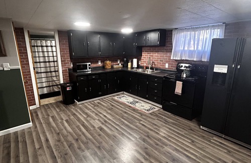 Chadron Apartment | Cozy 2-Bedroom Basement Apartment. Pet Friendly!