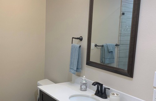 Columbus House | Cozy 2 bedroom bungalow
