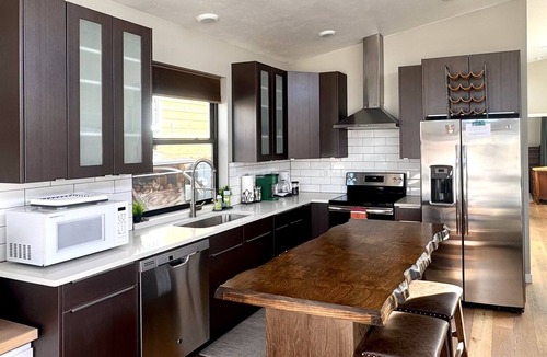 Victor House | Cozy 2 Bedroom by Teton Pass