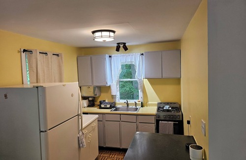 Shandaken Cabin | Cozy 2-bedroom cabin in charming Shandaken with WiFi, AC