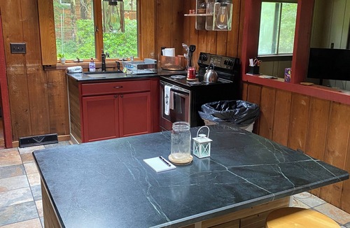 Swan Lake Cabin | Cozy 2-bedroom cabin in peaceful Swan Lake with WiFi.