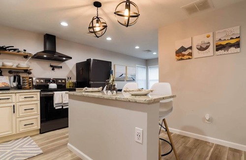 Bellmawr Apartment | Cozy 2 Bedroom Close To Philly