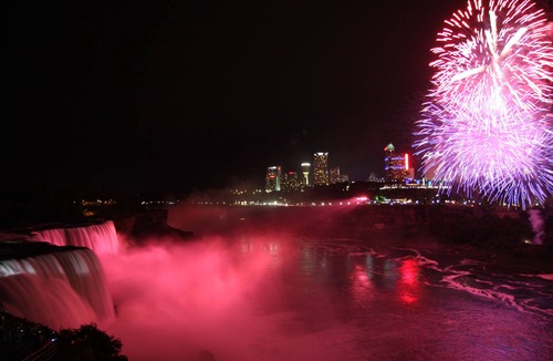 Downtown Niagara Falls Condo | Cozy 2-bedroom condo with WiFi and fitness room in beautiful Niagara Falls