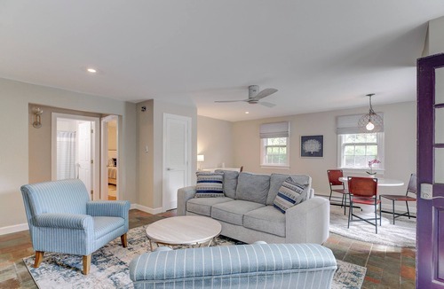 Top of the Hill Condo | Cozy 2-bedroom Condo-Walk to beach and downtown with off-street parking and AC