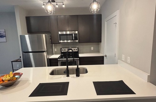South Lamar Condo | Cozy 2-bedroom condo with AC in brilliant Austin location