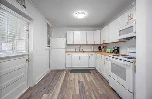 Croasdaile Farm Master House | Cozy 2-bedroom duplex near Duke
