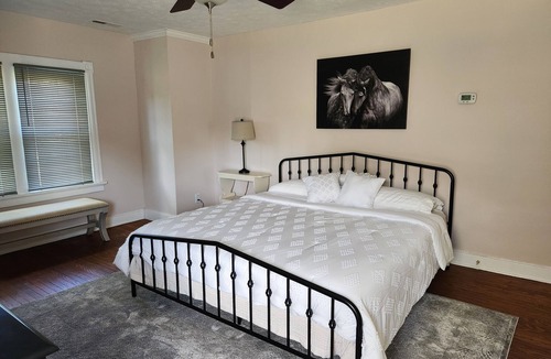 New Kent Other | Cozy 2-bedroom farmhouse on 12 acres in New Kent County just 7 miles off of I64
