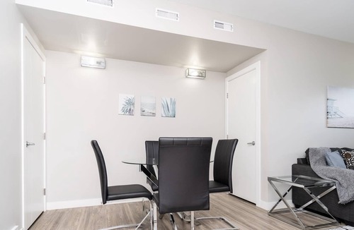 Winnipeg House | Cozy 2 Bedroom | French Sector | Minutes From DT