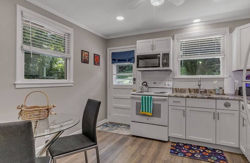 Donelson Hills House | Cozy 2-bedroom home just minutes from BNA and The Opry
