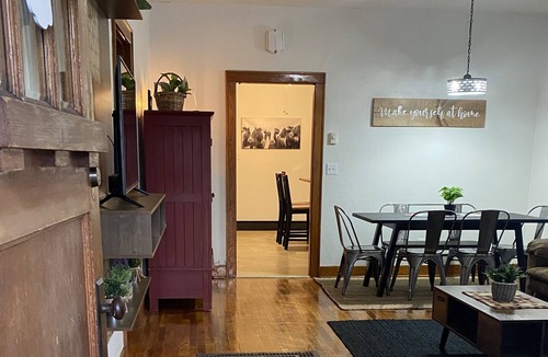 Haviland House | Cozy 2 bedroom home with your own parking. Can sleep 9