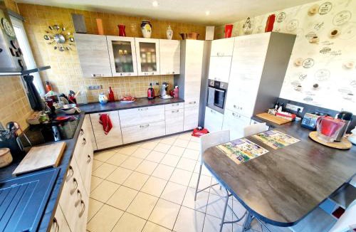 Sars-Poteries House | Cozy 2 bedroom house