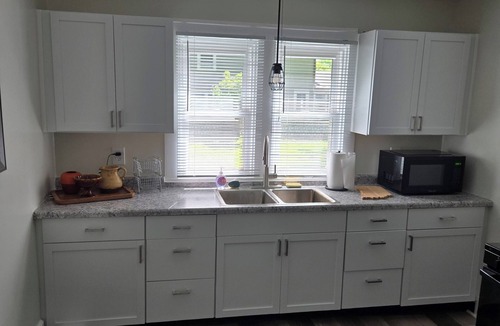 Indianapolis House | Cozy 2-bedroom house in charming Indianapolis with AC, Close to downtown,