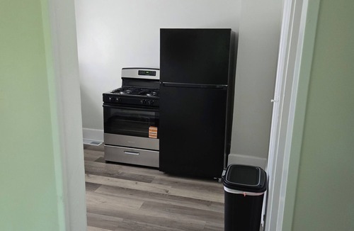 Indianapolis House | Cozy 2-bedroom house in charming Indianapolis with AC, Close to downtown,