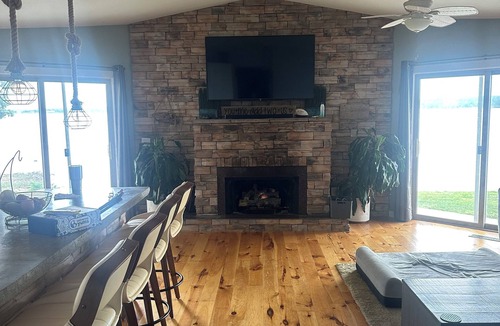 Grove House | Cozy 2-bedroom house in peaceful Grove with AC for relaxing stays, waterfront