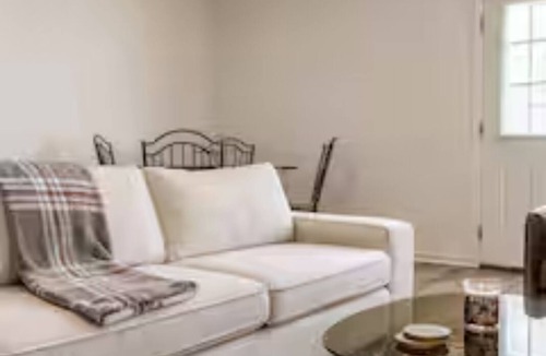 Scott House | Cozy 2-bedroom house in welcoming Scott with AC