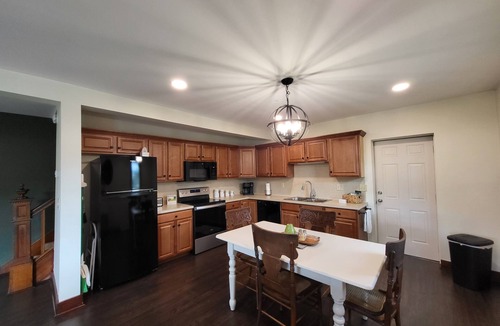 Bernville House | Cozy 2-bedroom house in peaceful Bernville with out door fire pit area