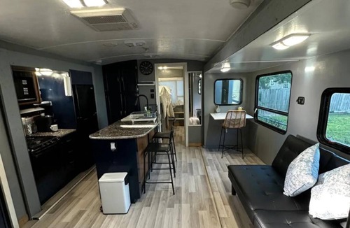 Baytown House | Cozy 2-bedroom mobile home in lovely Baytown with AC
