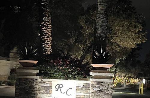 Scottsdale Ranch Condo | Cozy 2-bedroom Scottsdale Condo,Beautiful views. Pool,hot tub, and gym