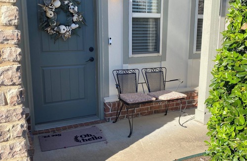 Maumelle House | Cozy 2-bedroom townhome near Lake Willastein