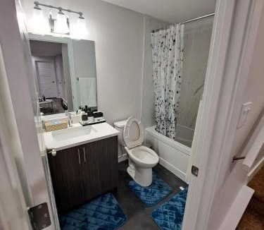 Northwest Calgary Apartment | Cozy 2 Bedroom Walkout Basement