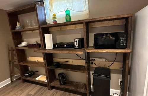 Windsor Apartment | Cozy 2 Beds Basement Suite