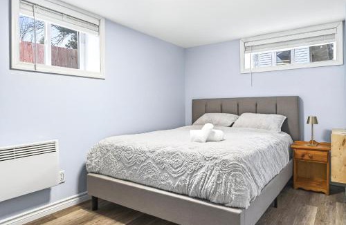 Downtown Apartment | Cozy 2-BR Abby's Lodge in Downtown Fredericton
