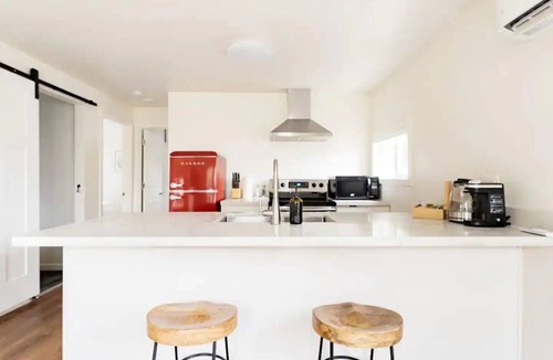 South Beacon Hill Cottage | Cozy 2-BR Backyard Cottage - Private Urban Oasis